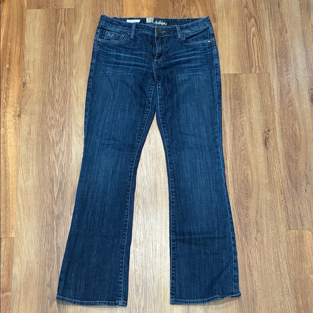 Kut from the Kloth Farrah Baby Bootcut Jeans dark wash